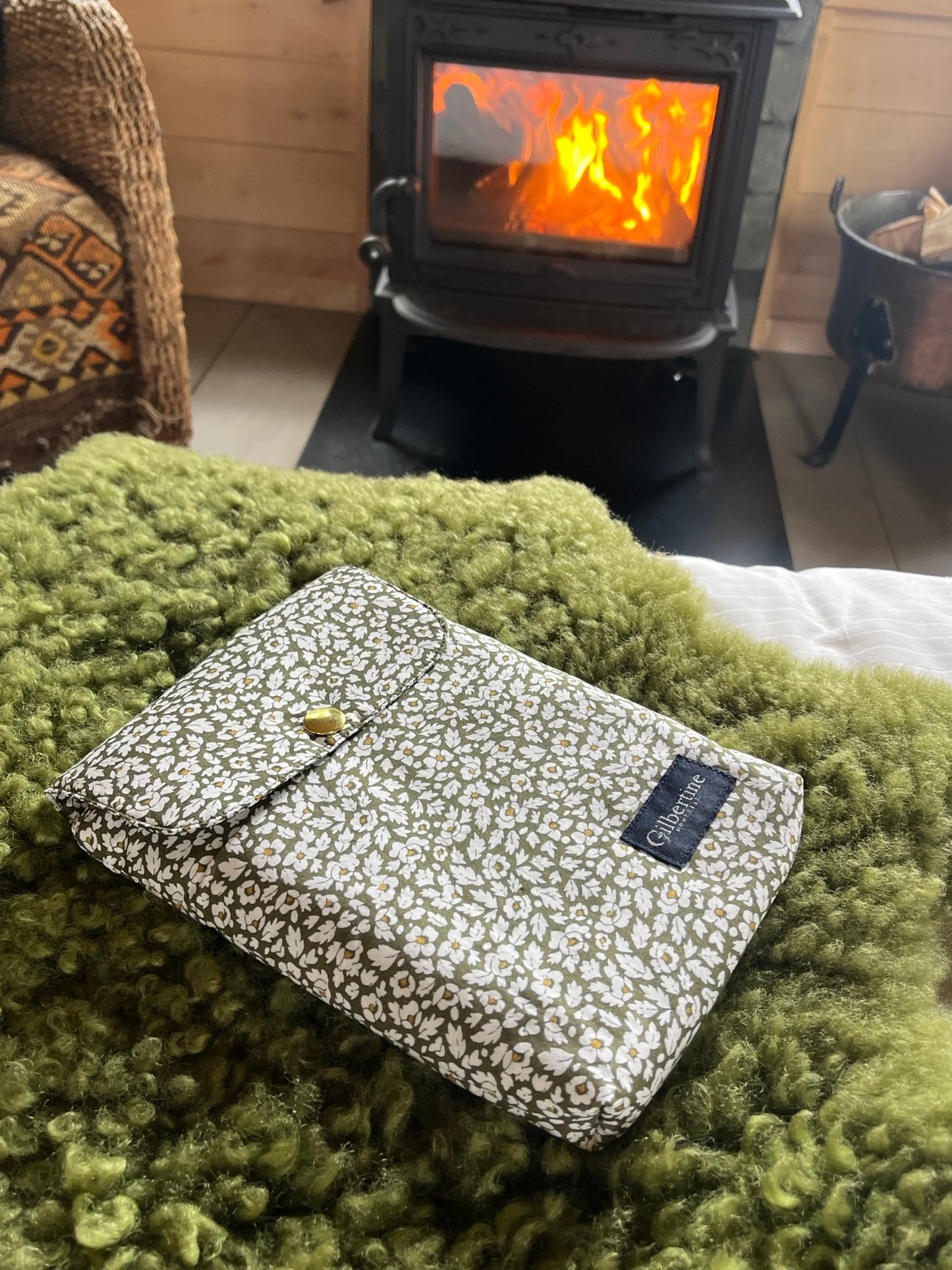 Pochette Livre de Poche forest walk - Gilbertine BrusselsGilbertine Brussels