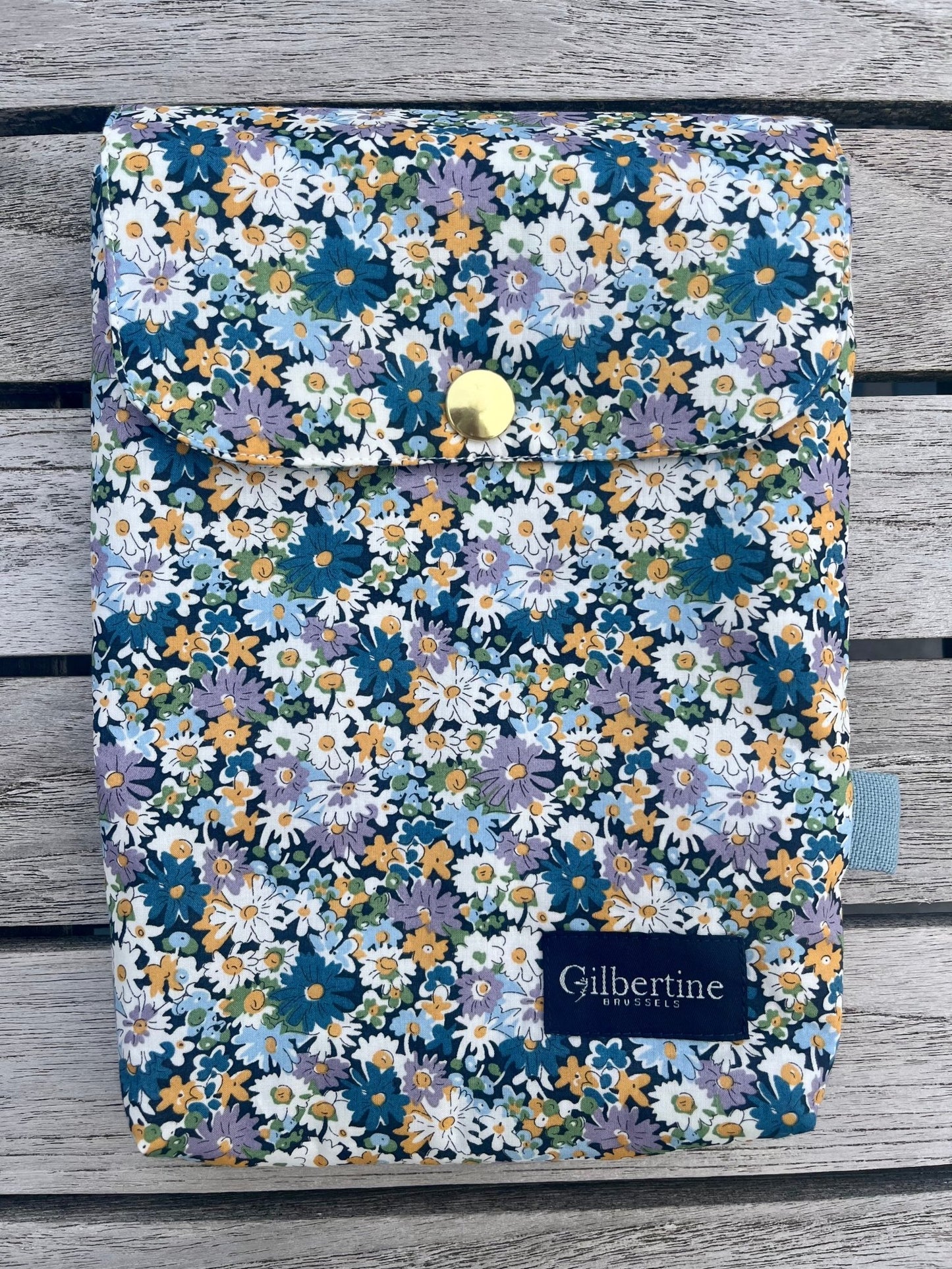 Pochette Livre de Poche Manon - Gilbertine BrusselsGilbertine Brussels