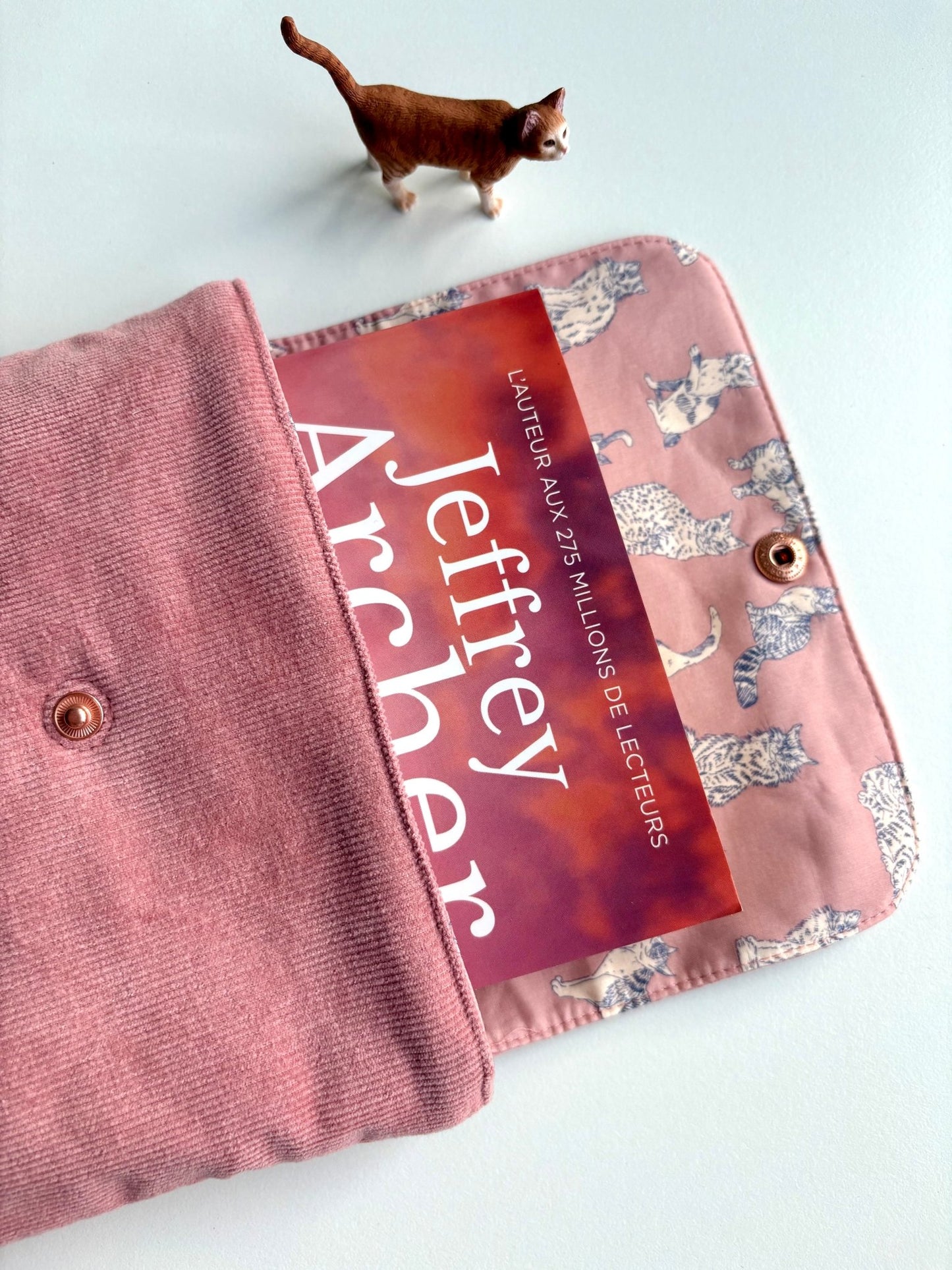 Pochette roman broché velours Odette - Gilbertine BrusselsGilbertine Brussels