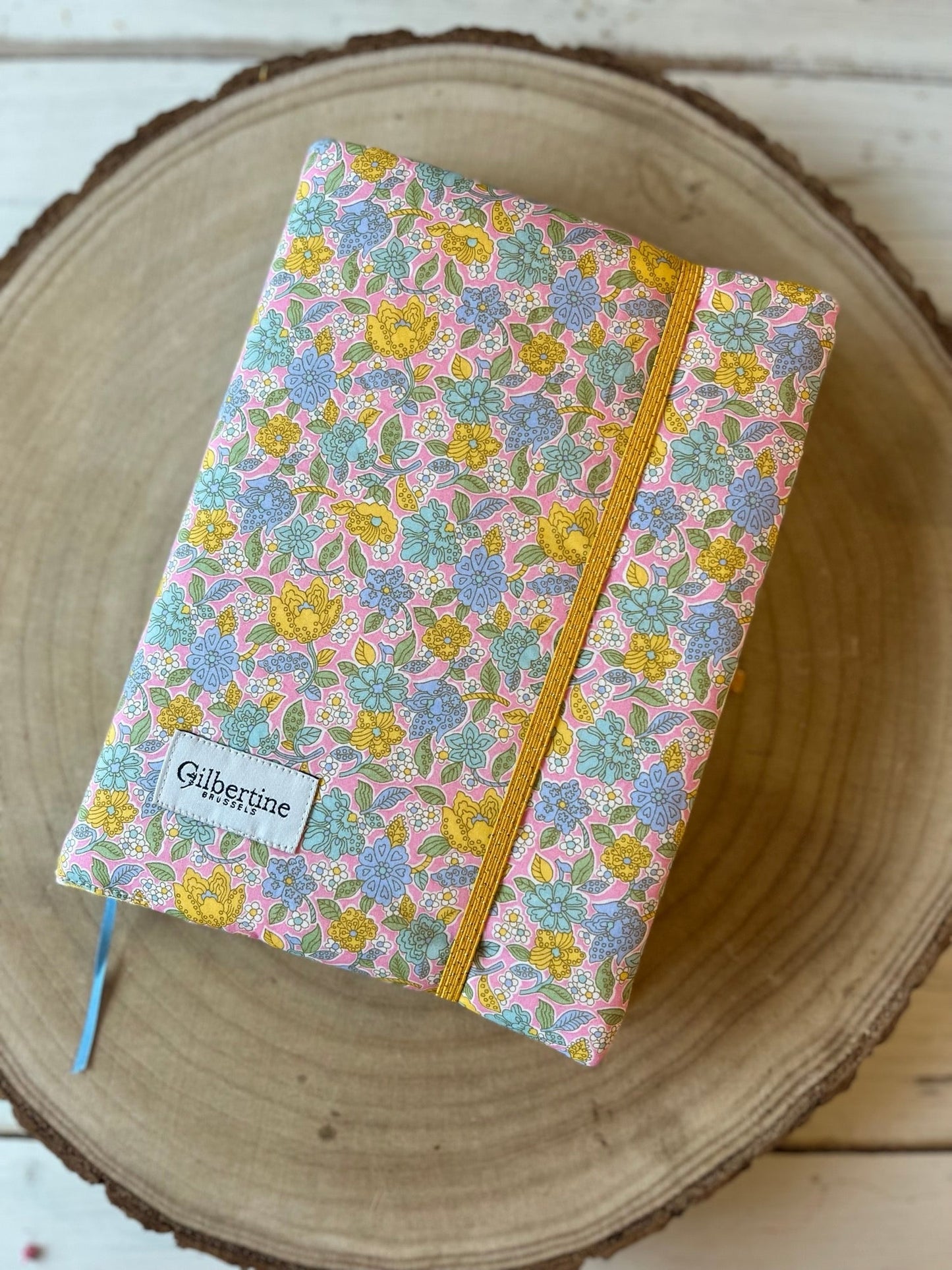 📖💙🌸🖋️PRE - COMMANDE BOX 'BOOKLOVE IS IN THE AIR' - Edition limitée - Gilbertine BrusselsGilbertine BrusselsBox