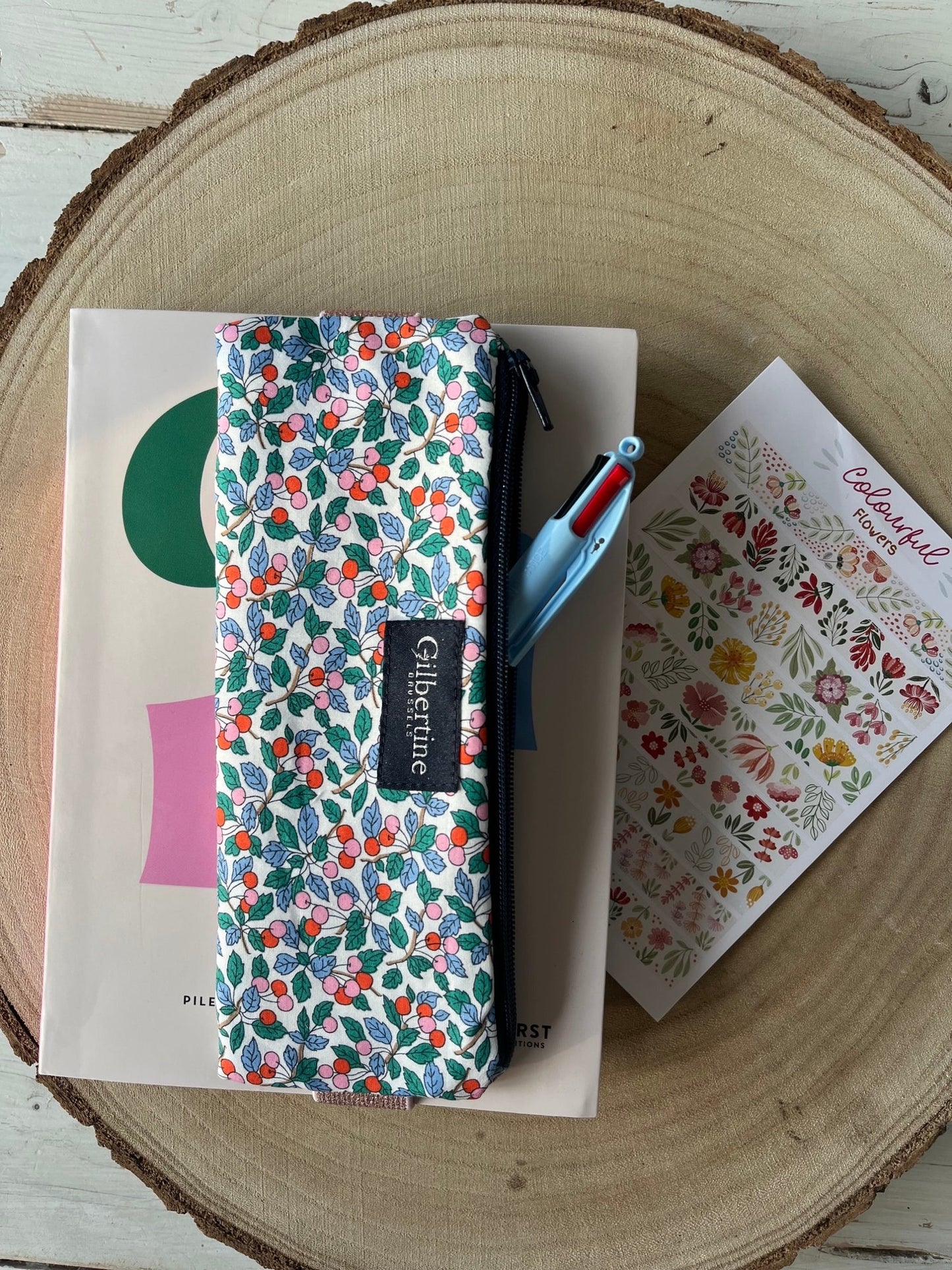 📖💙🌸🖋️PRE - COMMANDE BOX 'BOOKLOVE IS IN THE AIR' - Edition limitée - Gilbertine BrusselsGilbertine BrusselsBox