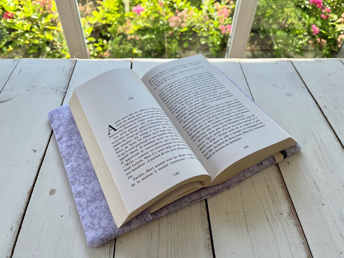 Couvre-livre Awesome Lilac - Gilbertine Brusselsgilbertinebrussels