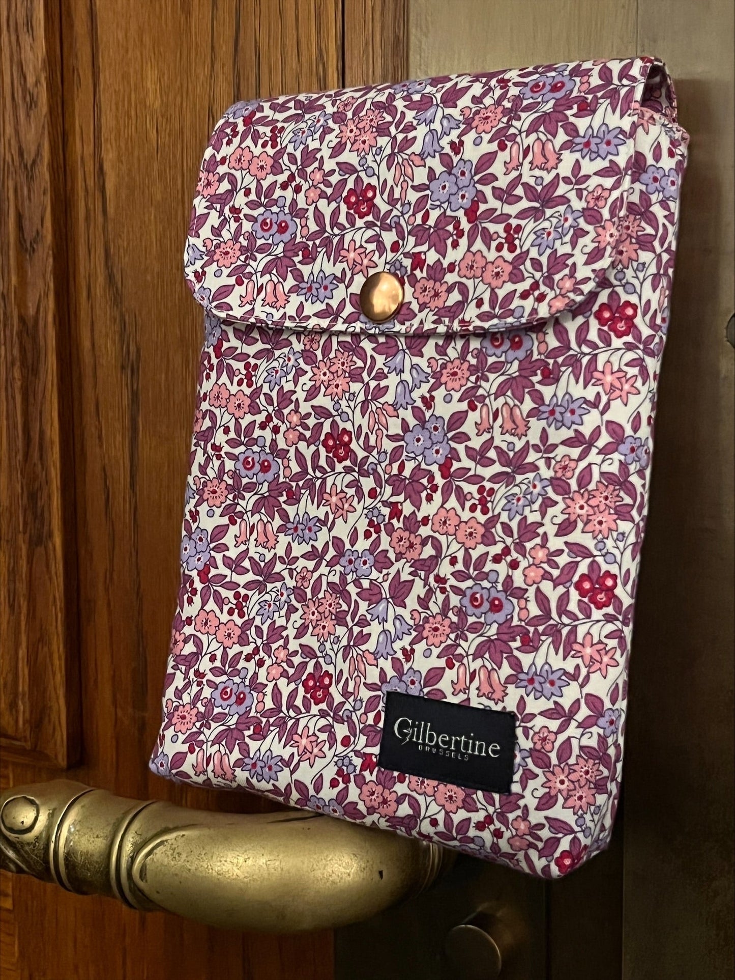 Pochette Livre de Poche Mellow - Gilbertine BrusselsGilbertine Brussels
