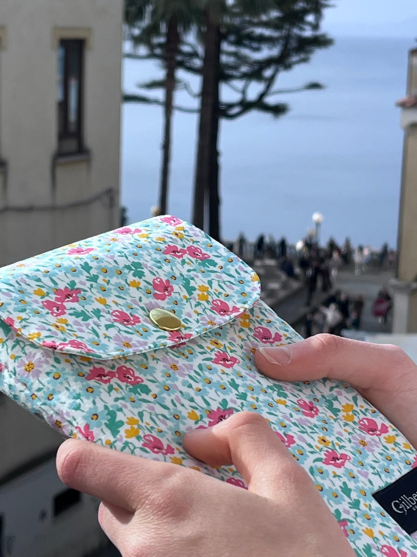 Pochette Livre de Poche Positano Vibes - Gilbertine BrusselsGilbertine Brussels