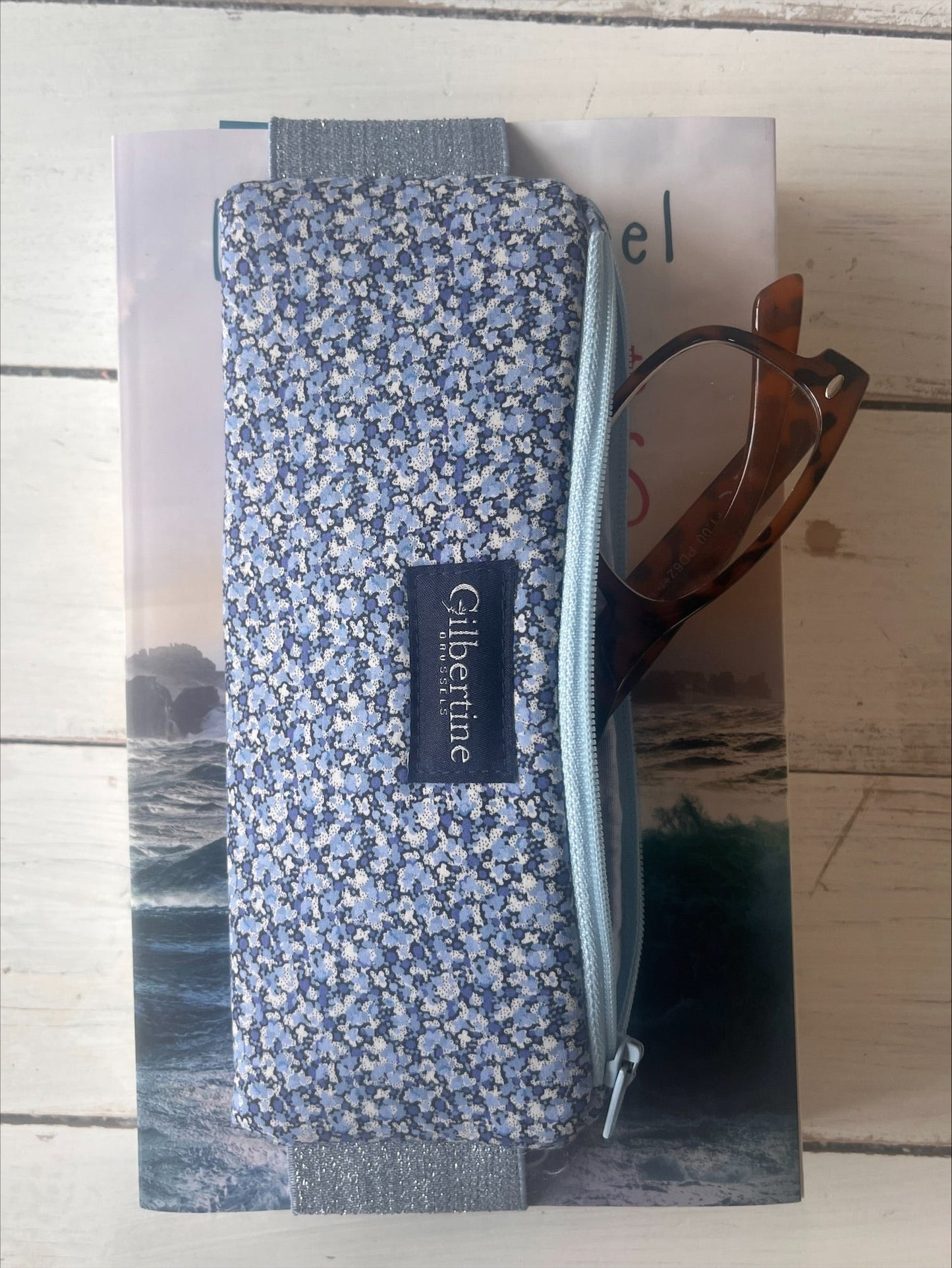 Trousse à lunettes SKY avec élastique - Gilbertine BrusselsGilbertine Brussels