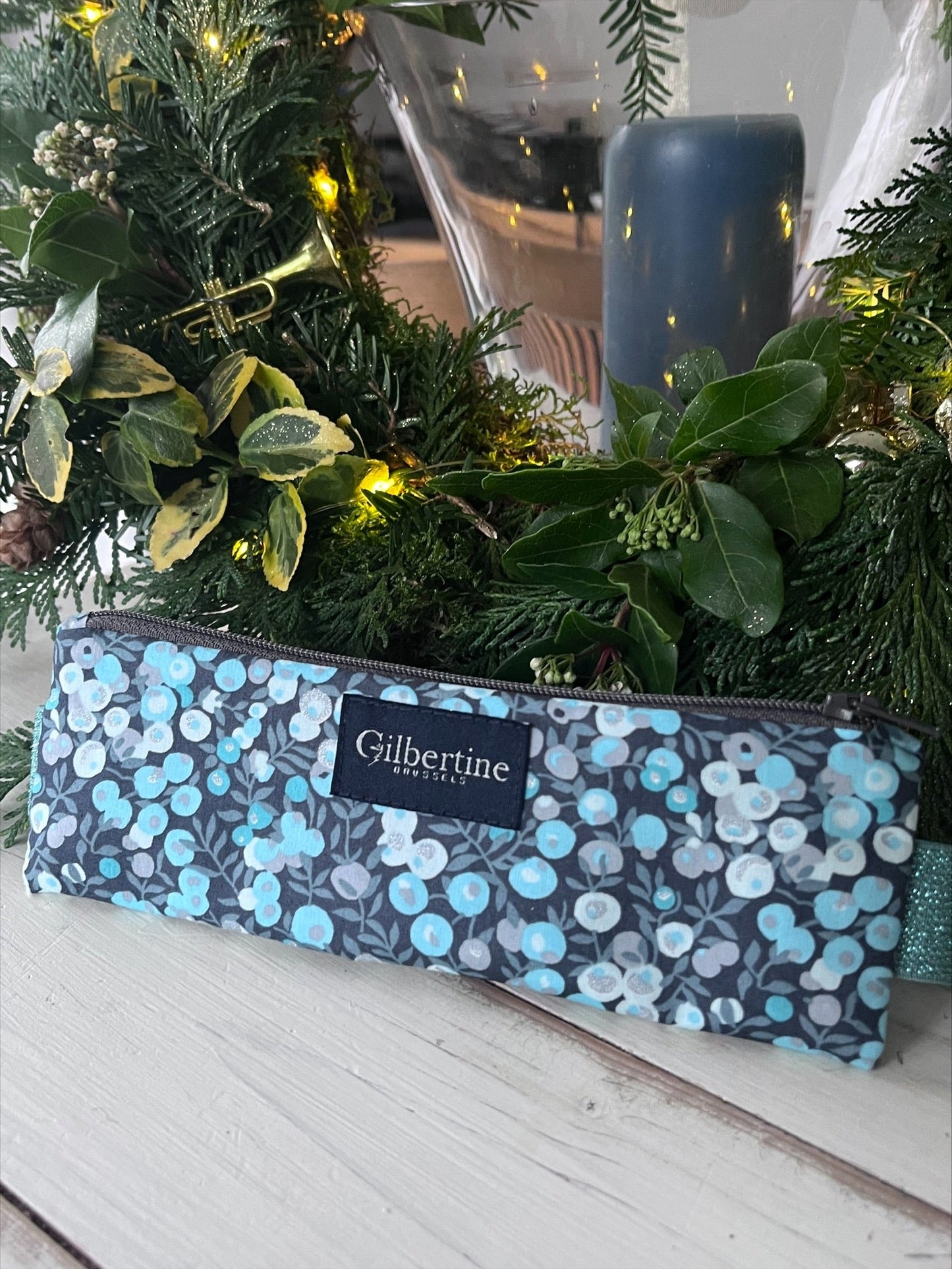 Trousse pour carnet Frozen Berries - Gilbertine BrusselsGilbertine BrusselsTrousse pour carnet