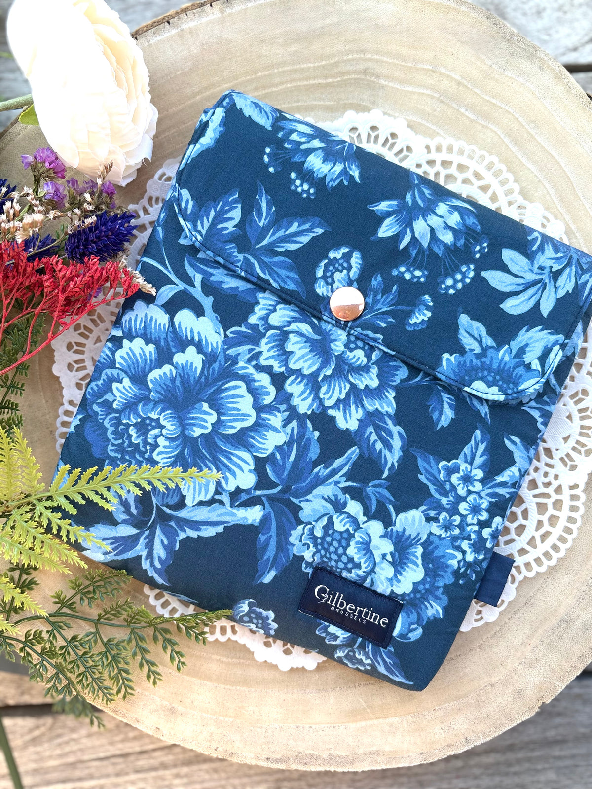 Pochette liseuse 7 pouces Princess of the waves [ Liberty x Bridgerton ]