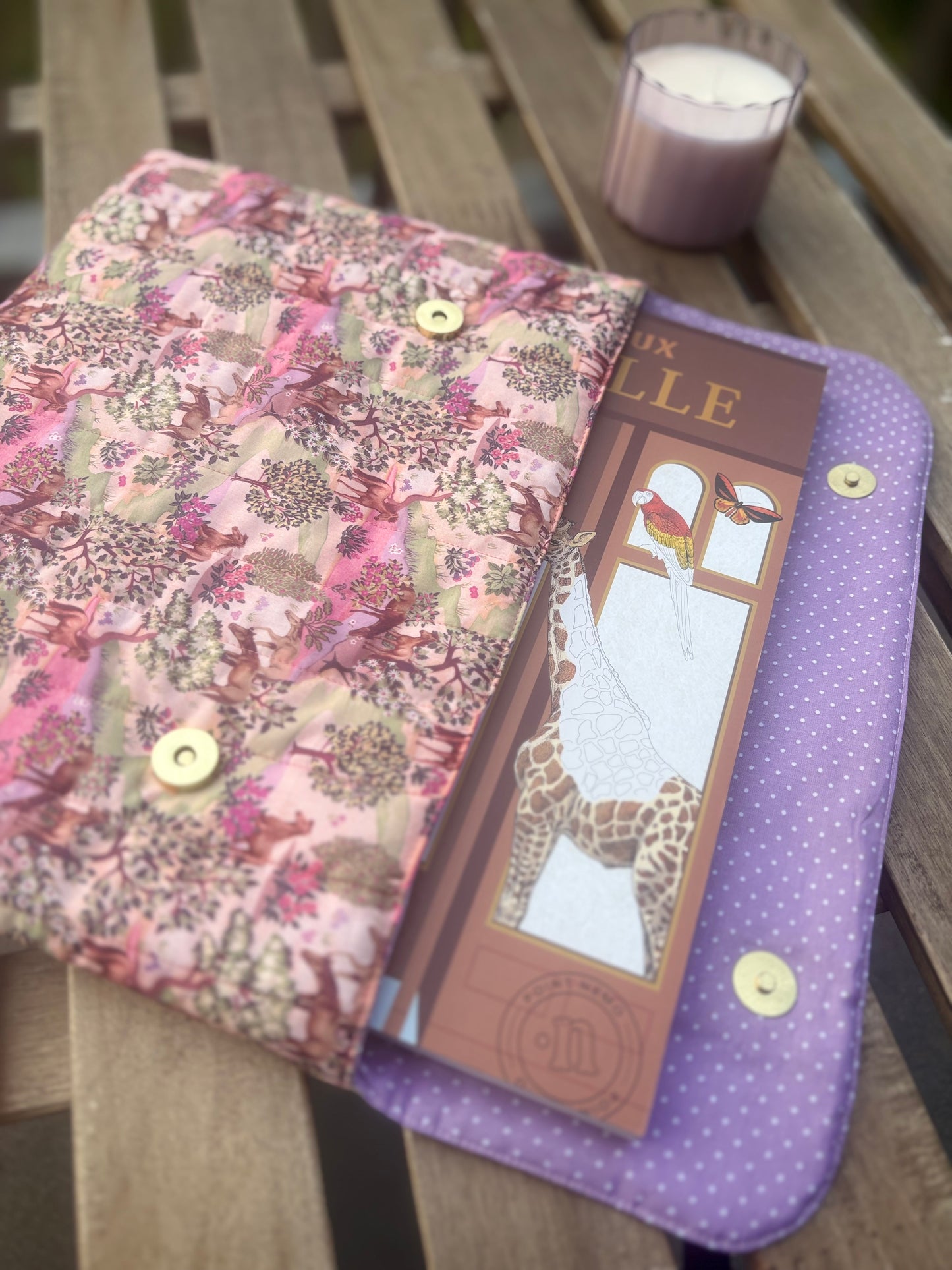 New ! Pochette BD / Grand livre Enchanted Forest 🐎