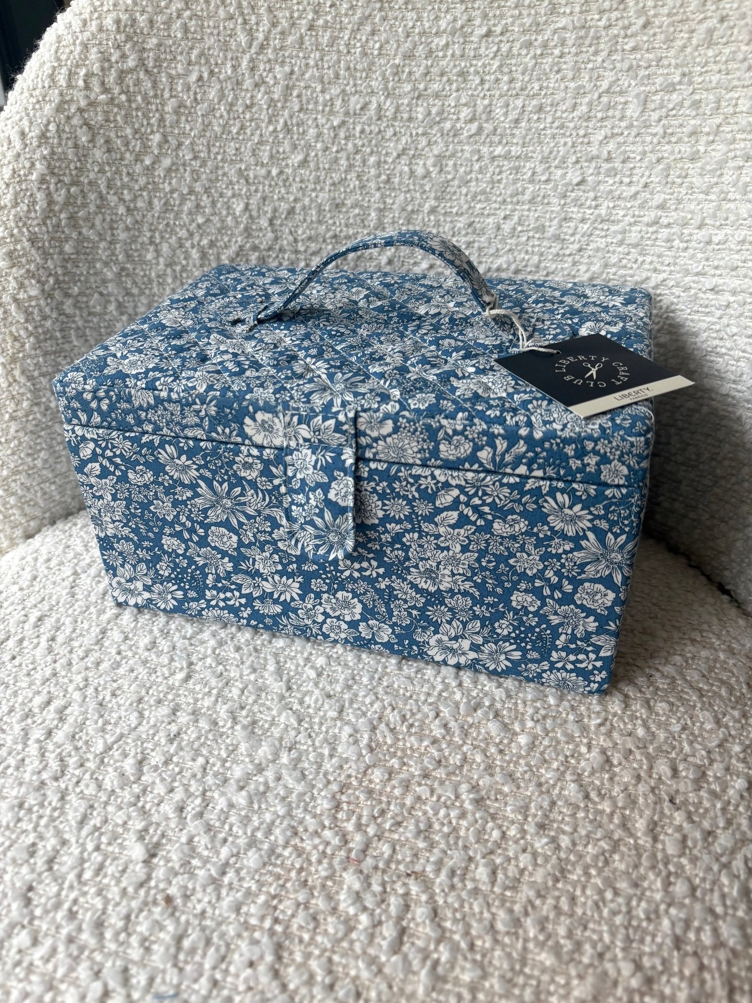 Boîte à couture en tissu Liberty ( bleu ) - Gilbertine BrusselsGilbertine Brussels
