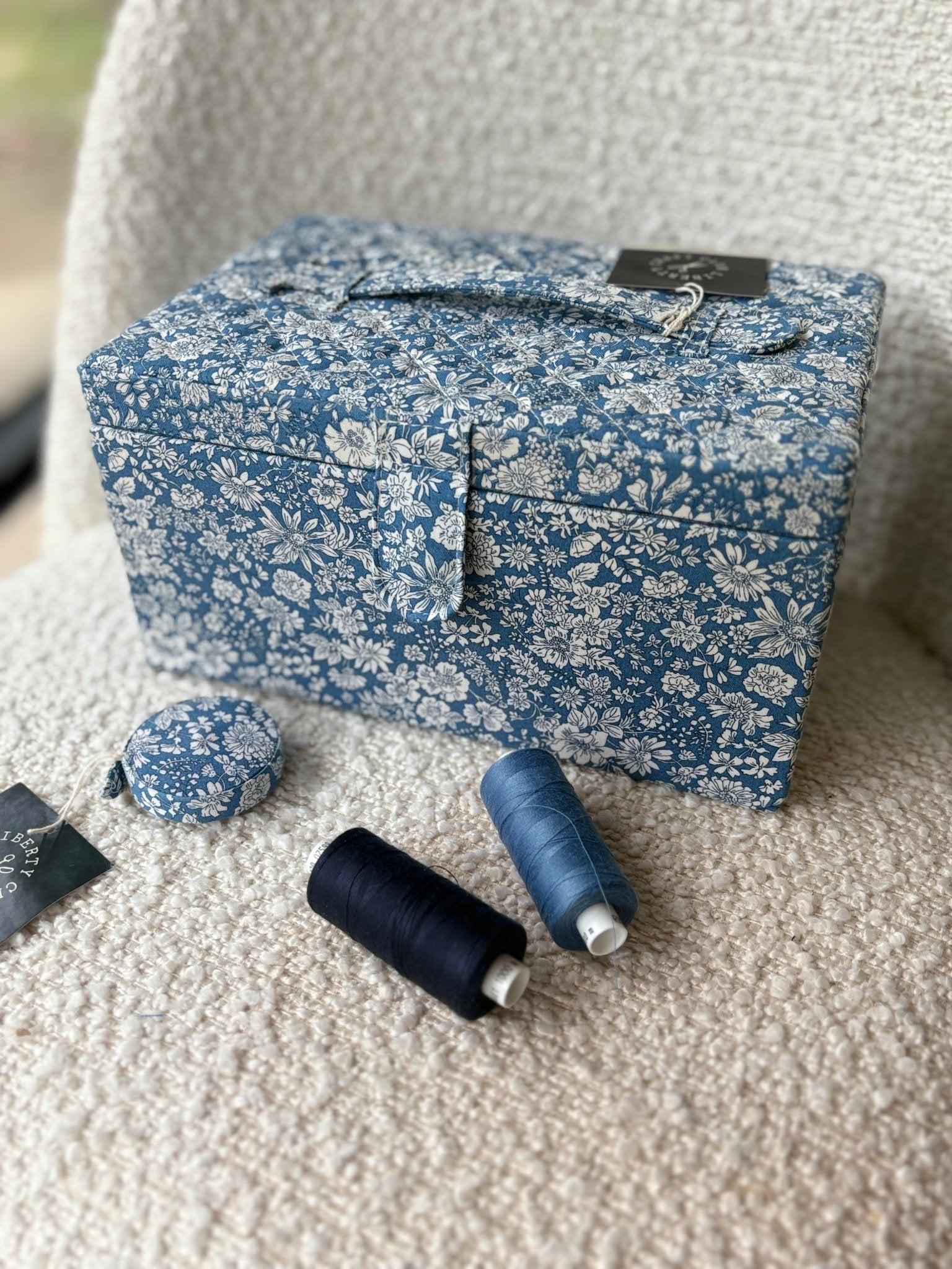 Boîte à couture en tissu Liberty ( bleu ) - Gilbertine BrusselsGilbertine Brussels