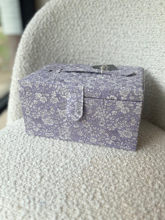 Boîte à couture en tissu Liberty ( lilas ) - Gilbertine BrusselsGilbertine Brussels