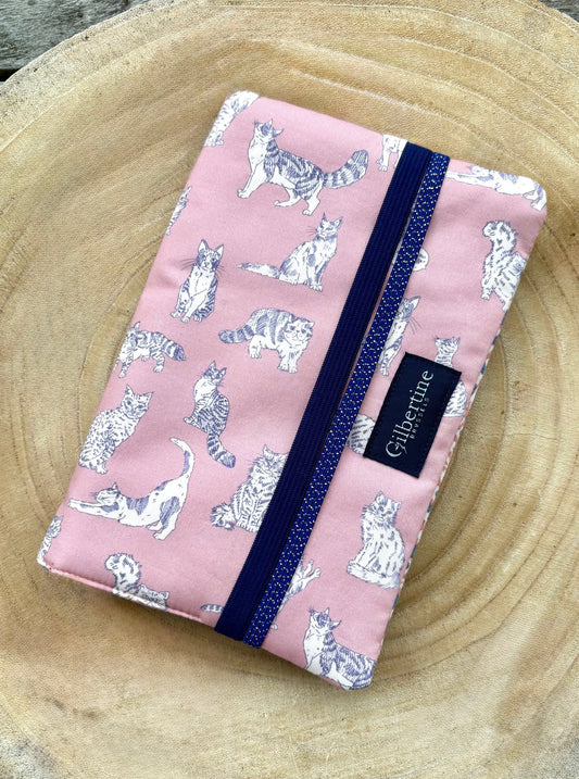 Couvre - livre de Poche Georgette [adaptable] - Gilbertine BrusselsGilbertine Brussels