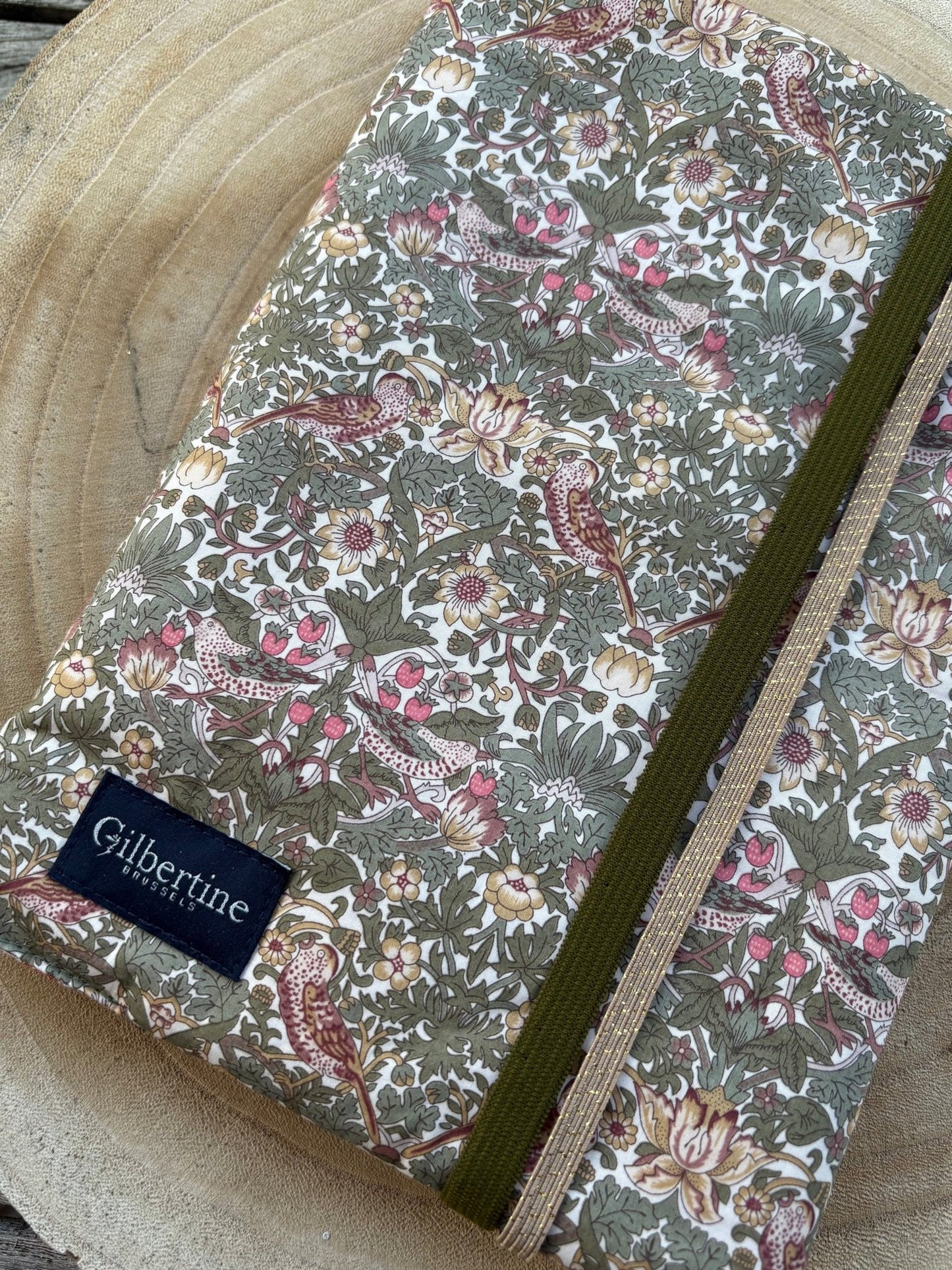 Couvre - livre roman broché Castle rock - Gilbertine BrusselsGilbertine Brussels