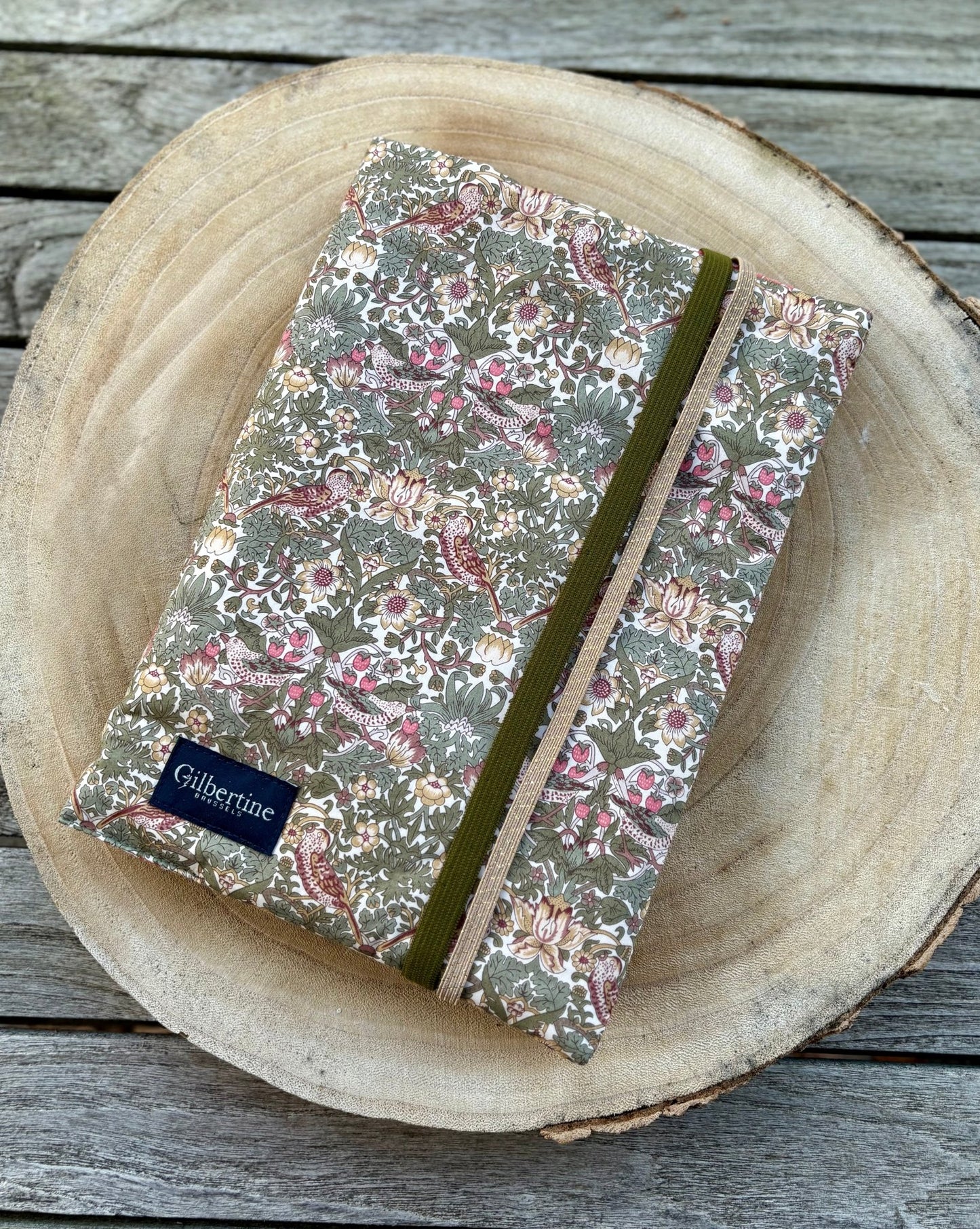 Couvre - livre roman broché Castle rock - Gilbertine BrusselsGilbertine Brussels