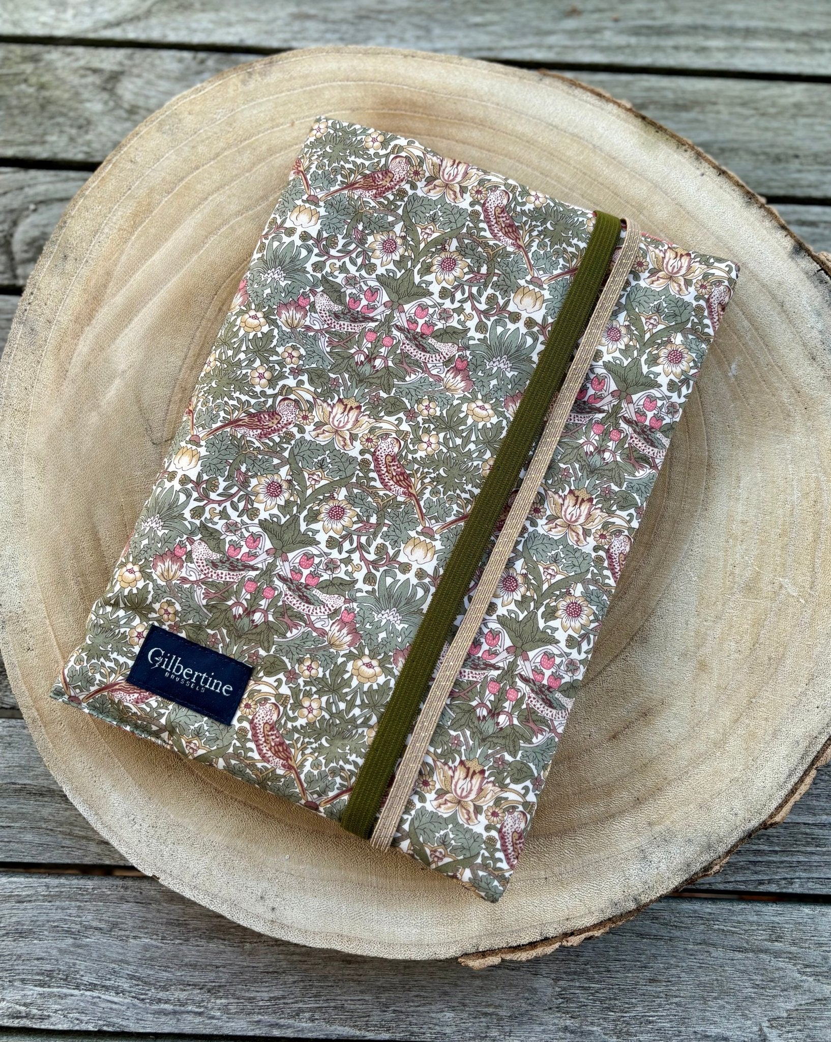 Couvre - livre roman broché Castle rock - Gilbertine BrusselsGilbertine Brussels