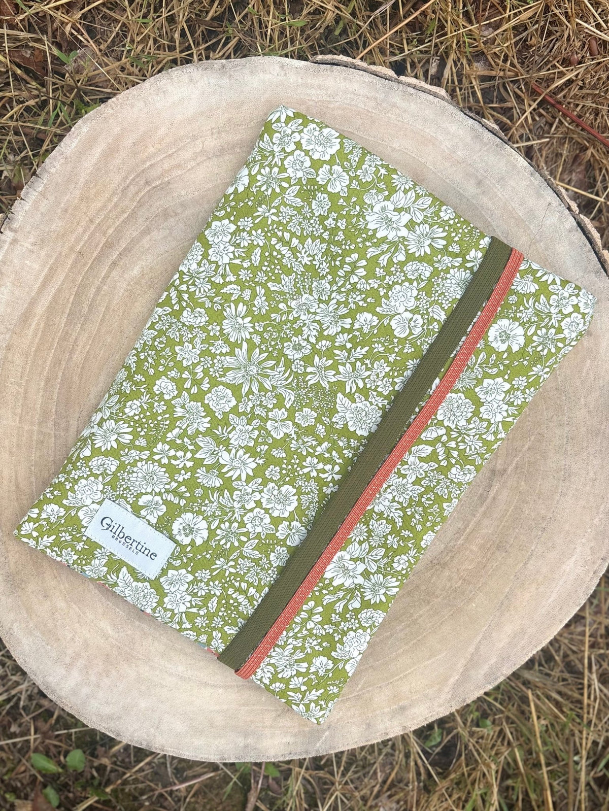 Couvre-livre roman broché Matcha [adaptable] - Gilbertine BrusselsGilbertine Brussels