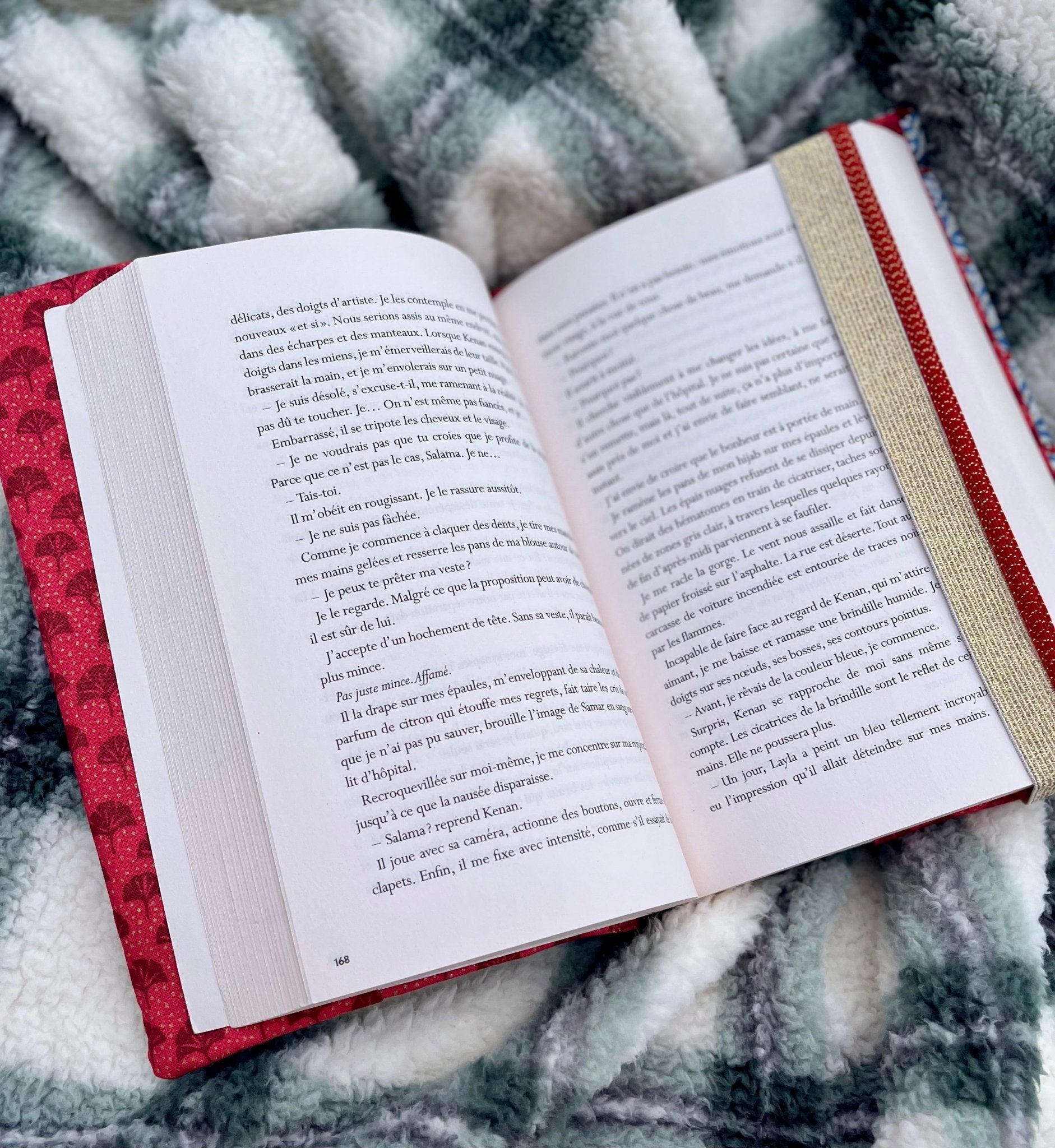 Couvre - livre roman broché Notting Hill [adaptable] - Gilbertine BrusselsGilbertine Brussels