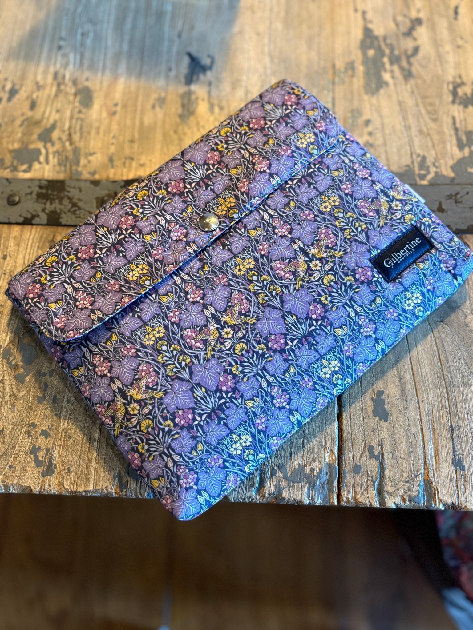 Pochette Enchanted harvest [livre ou tablette] - Gilbertine BrusselsGilbertine Brussels