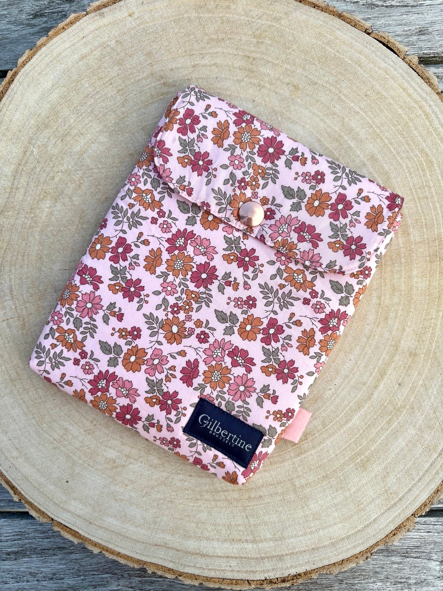 Pochette liseuse 6 pouces Meadowsweet - Gilbertine BrusselsGilbertine Brussels