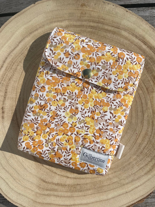 Pochette liseuse 6 pouces Sunkissed wheat - Gilbertine BrusselsGilbertine Brussels