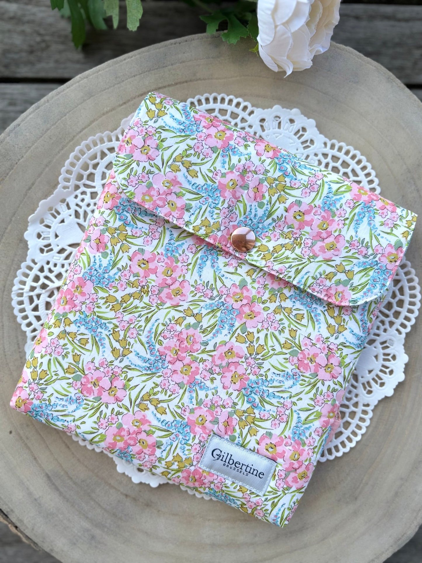 Pochette liseuse 7 pouces Dolce Ciara - Gilbertine BrusselsGilbertine Brussels