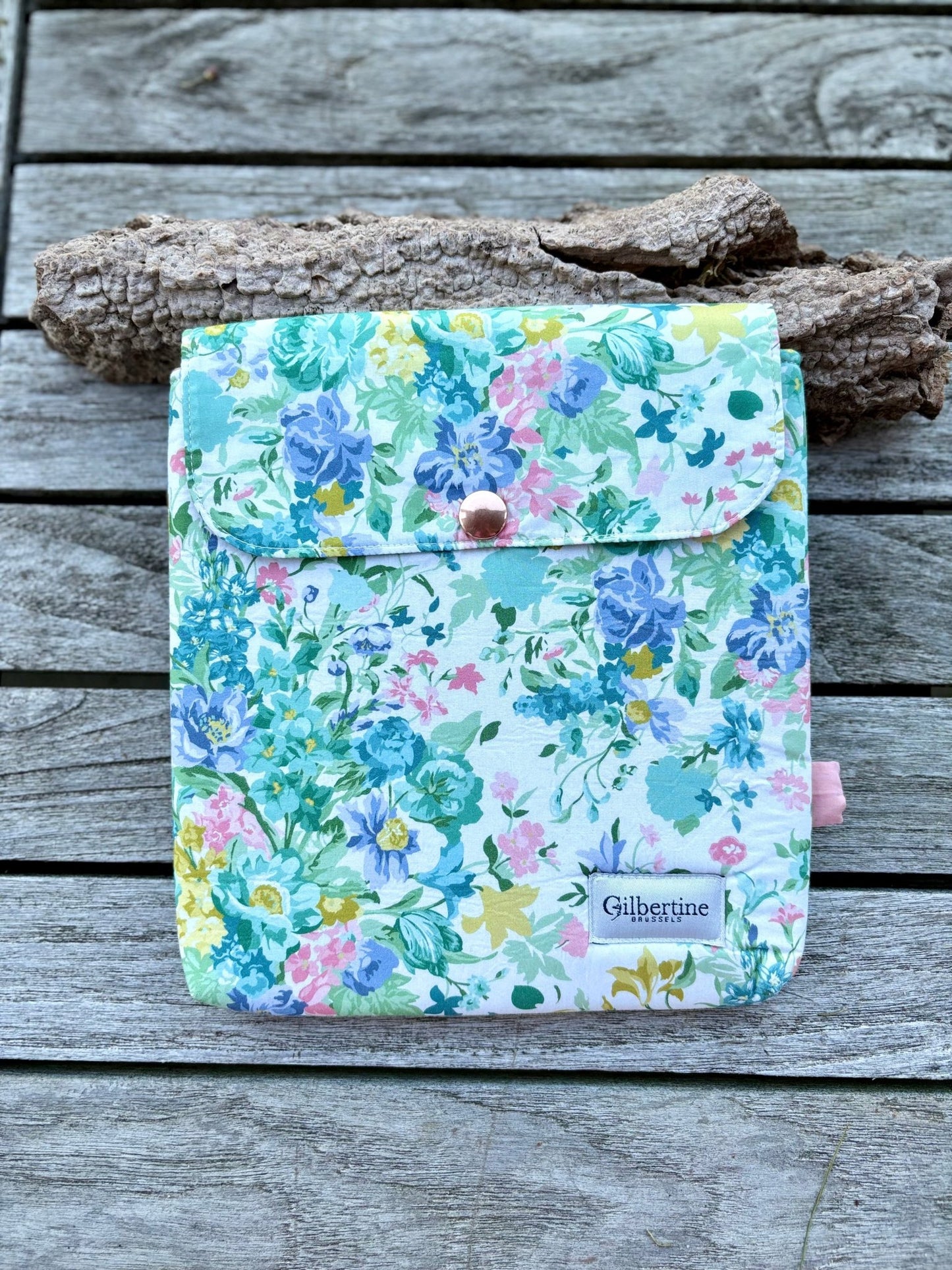 Pochette Liseuse Darling 7 pouces [ Liberty x Brdgerton] - Gilbertine BrusselsGilbertine Brussels