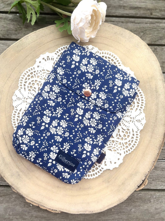 Pochette Livre de Poche Emilia - Gilbertine BrusselsGilbertine Brussels