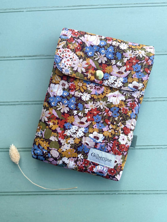 Pochette livre de poche Little House - Gilbertine BrusselsGilbertine Brussels