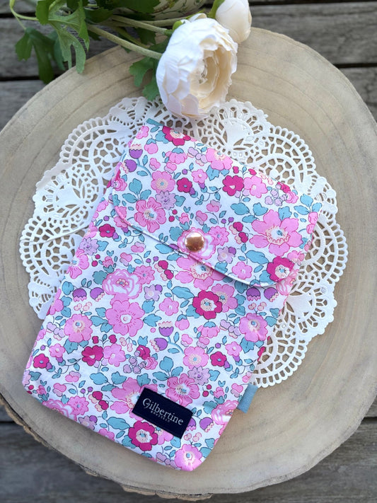 Pochette livre de Poche Lolita - Gilbertine BrusselsGilbertine Brussels