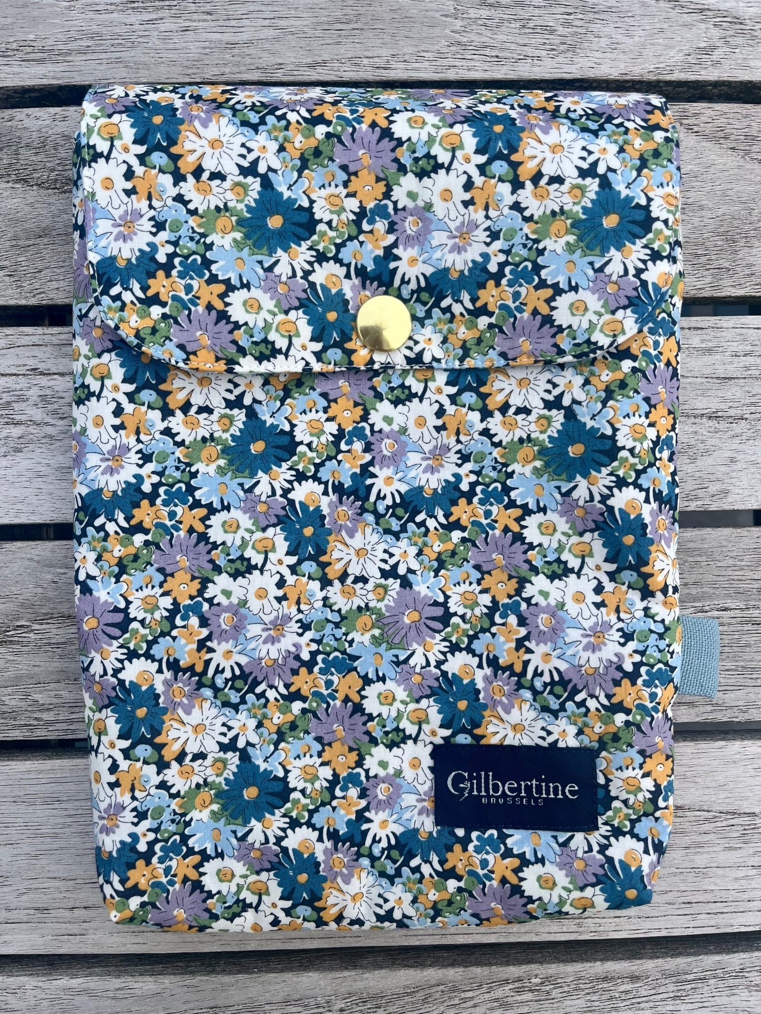 Pochette Livre de Poche Manon - Gilbertine BrusselsGilbertine Brussels