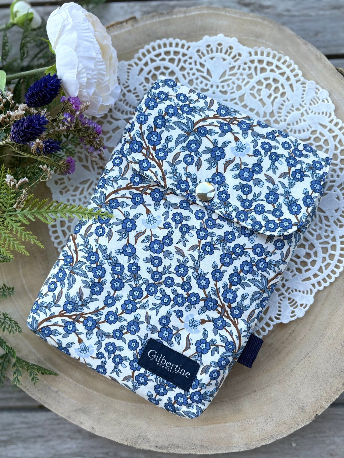 Pochette livre de poche Skye🏴󠁧󠁢󠁳󠁣󠁴󠁿 - Gilbertine BrusselsGilbertine Brussels
