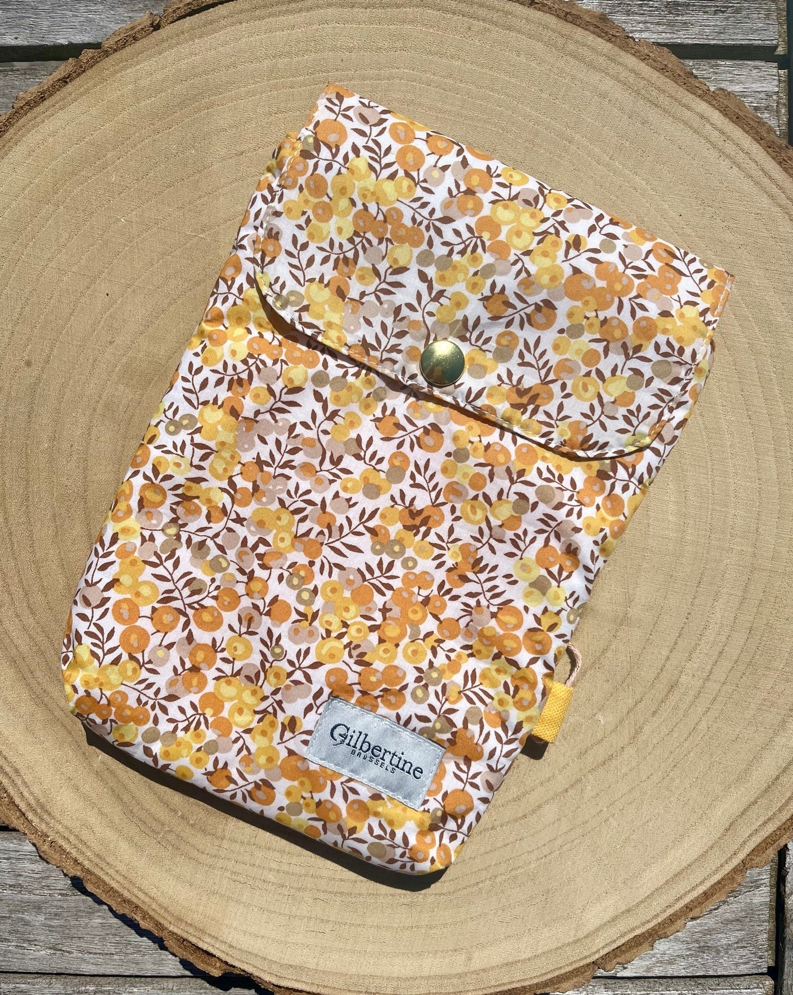 Pochette Livre de Poche 'Sunkissed wheat' - Gilbertine BrusselsGilbertine Brussels