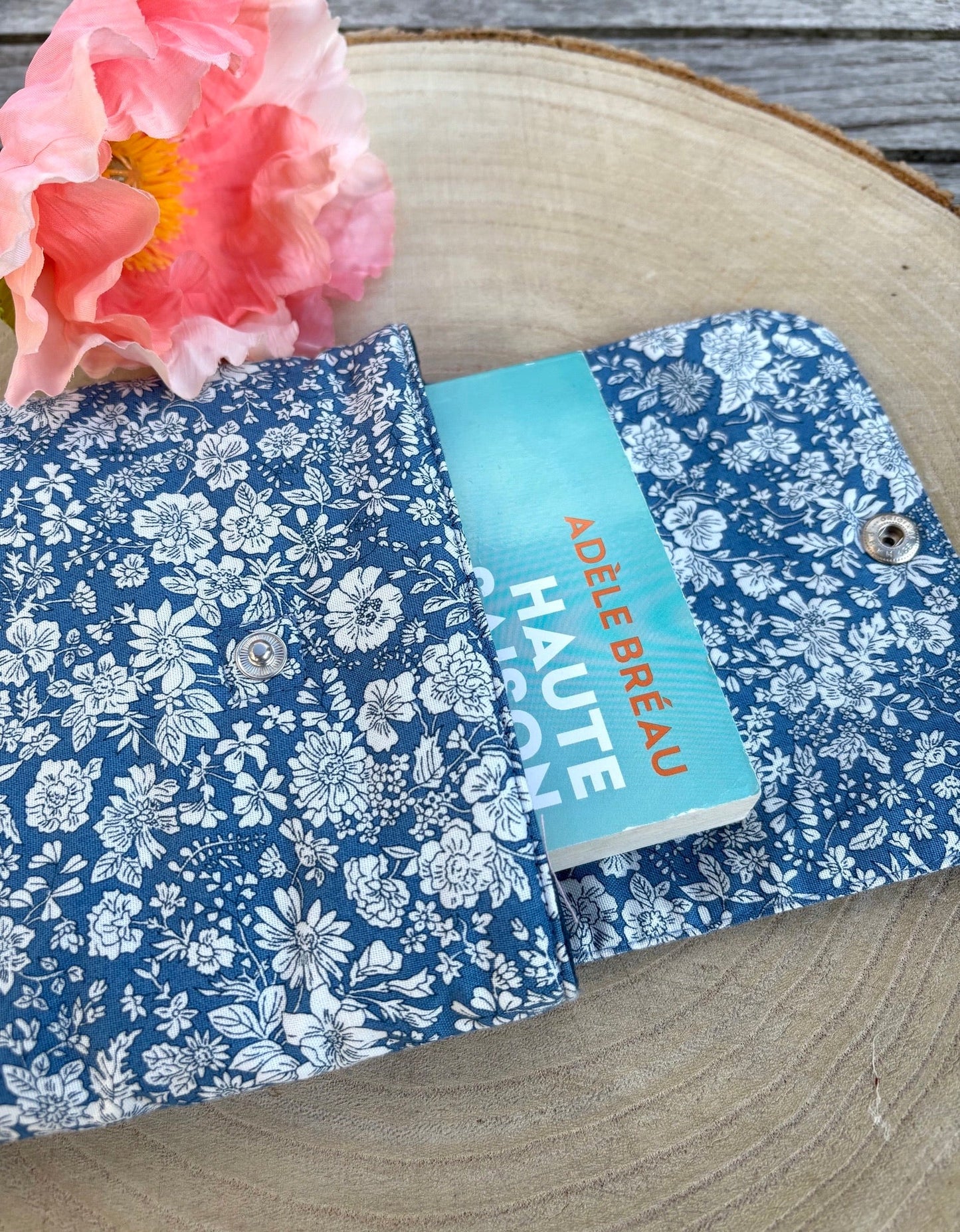 Pochette Livre de Poche Sweet Charlotte - Gilbertine BrusselsGilbertine BrusselsPochette livre