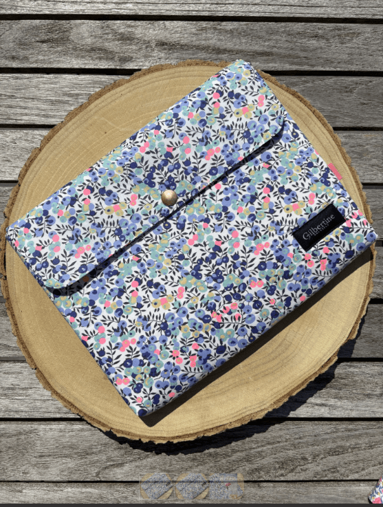 Pochette Myrtille - Gilbertine BrusselsGilbertine Brussels