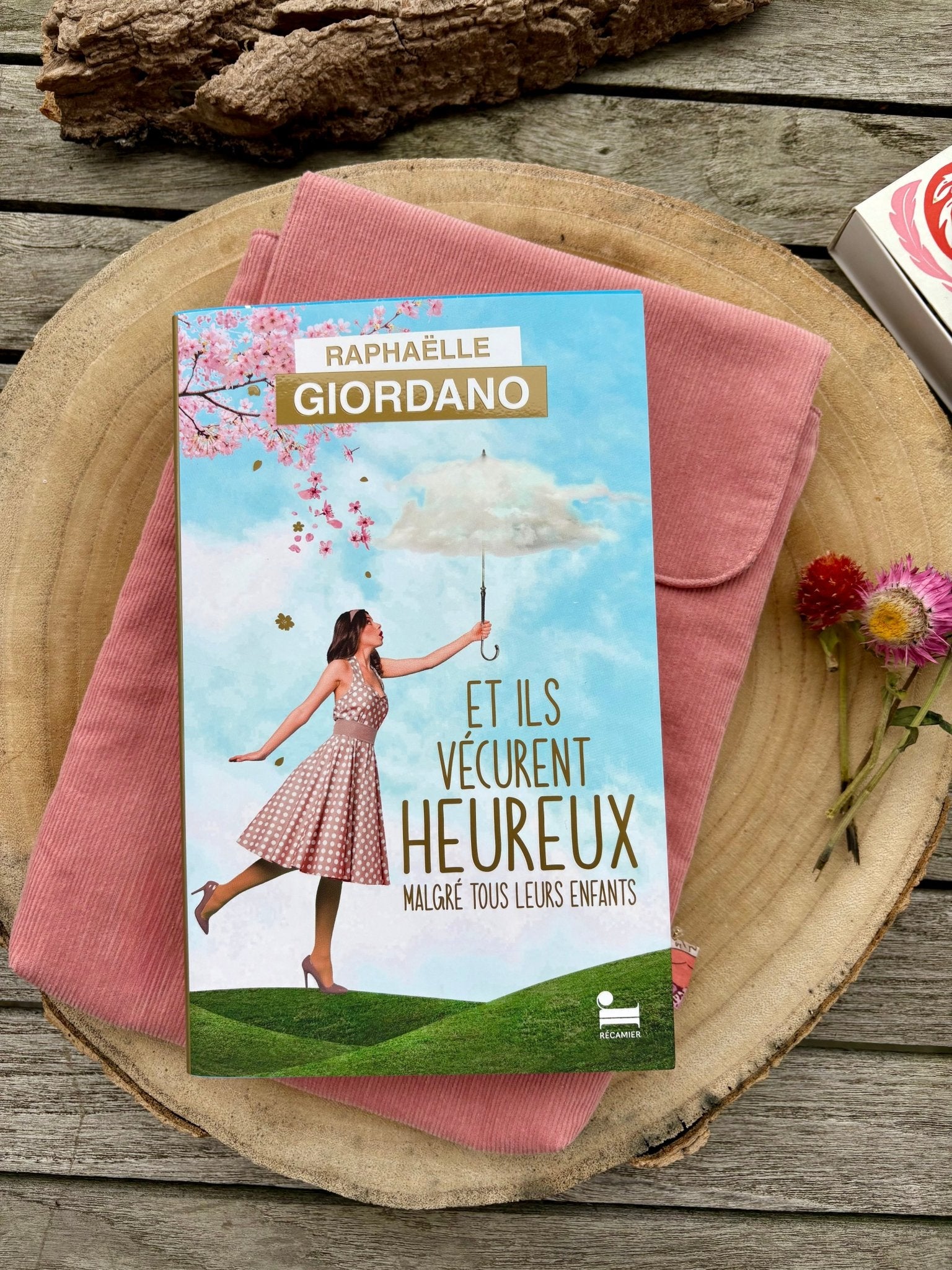 Pochette roman broché Little treasure - Gilbertine BrusselsGilbertine Brussels