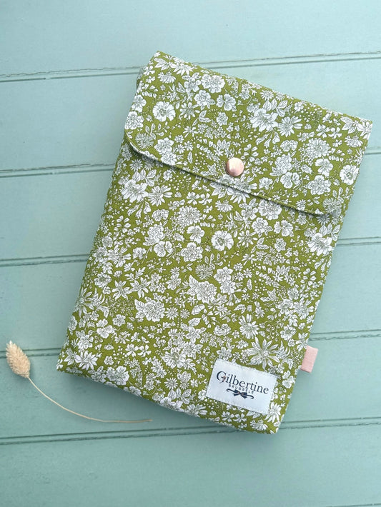Pochette roman broché Matcha 🍃 🫖 - Gilbertine BrusselsGilbertine Brussels