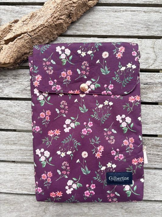 Pochette roman broché Plum and cherry - Gilbertine BrusselsGilbertine Brussels