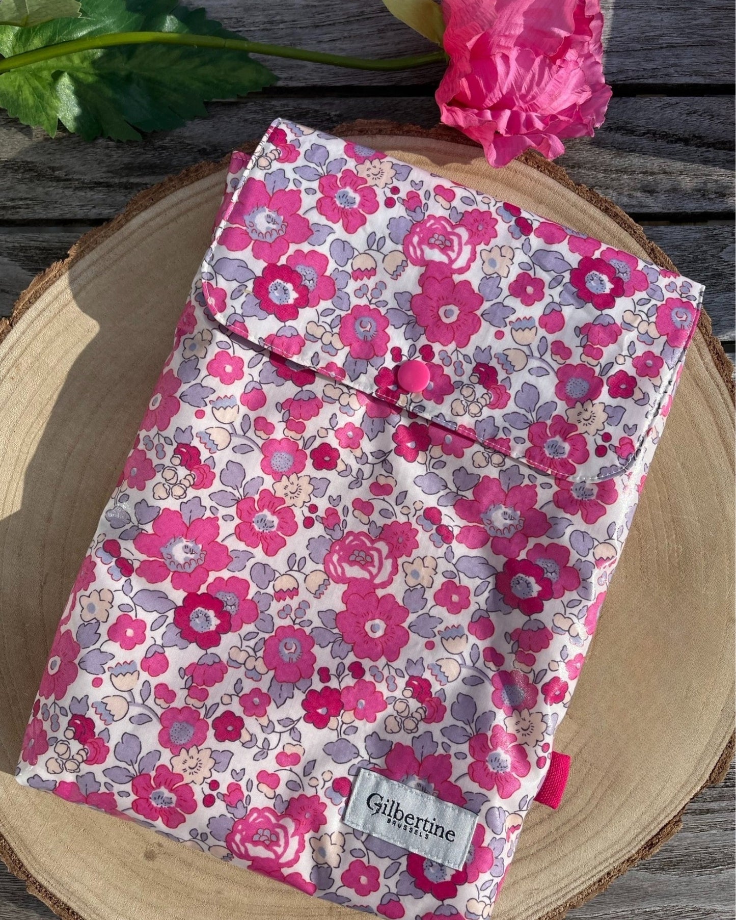 Pochette roman broché WATERPROOF 💦 Clémence [new] - Gilbertine BrusselsGilbertine Brussels