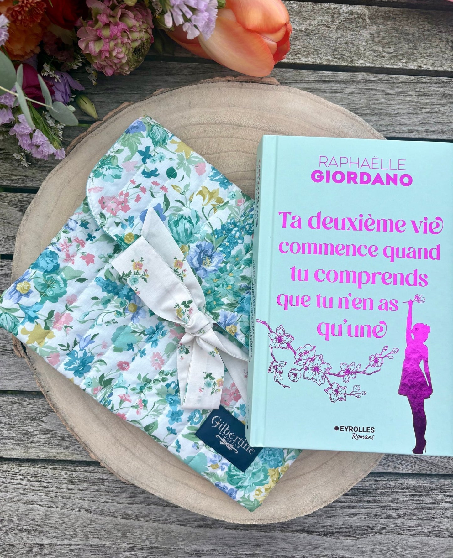 Pochette ruban Darling ( format roman) - Gilbertine BrusselsGilbertine Brussels