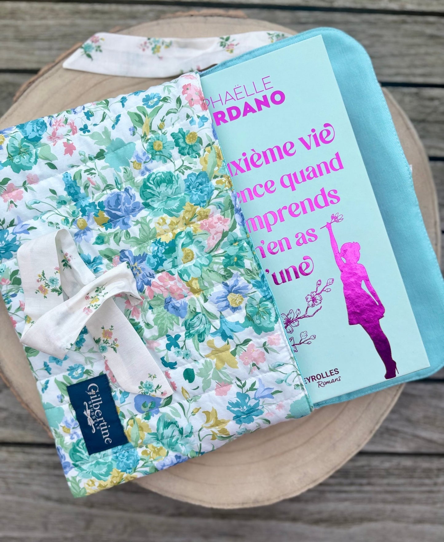 Pochette ruban Darling ( format roman) - Gilbertine BrusselsGilbertine Brussels