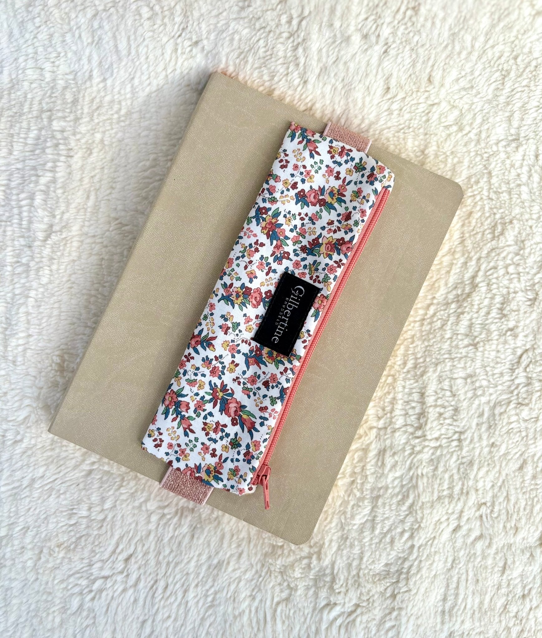 Trousse carnet Cathy's cupboard - Gilbertine BrusselsGilbertine Brussels