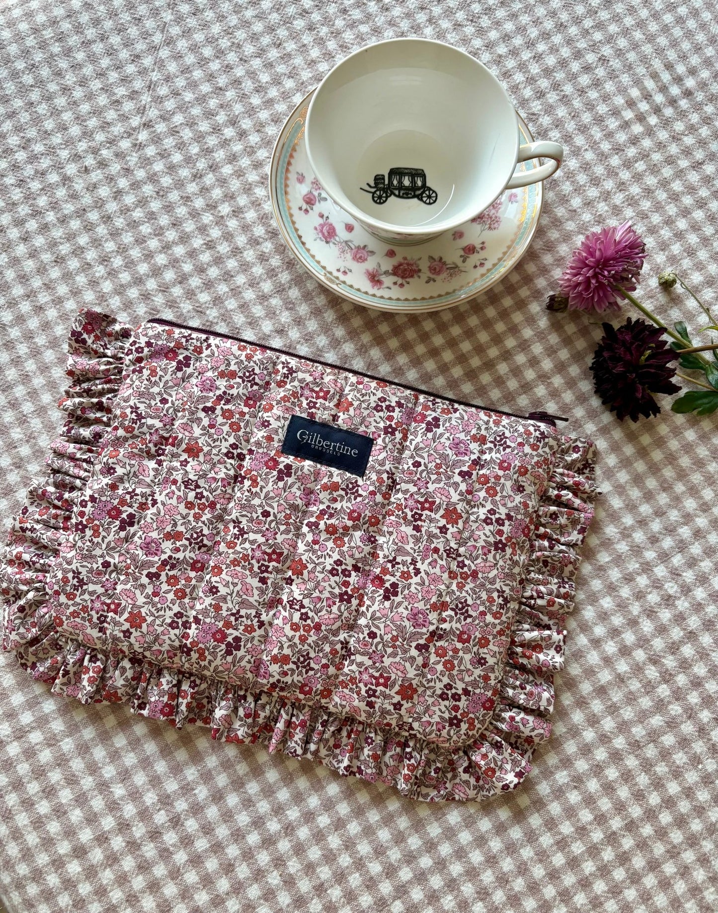 Trousse Froufrou The road of flavours - Gilbertine BrusselsGilbertine Brussels